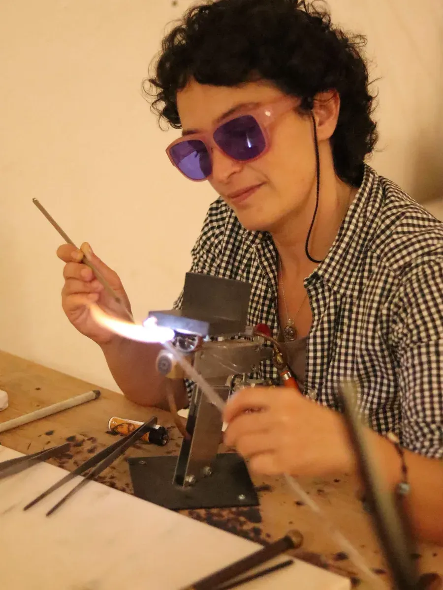 Neval Birol – Hgo Glassart